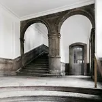 Majestic 300M2 Apartment